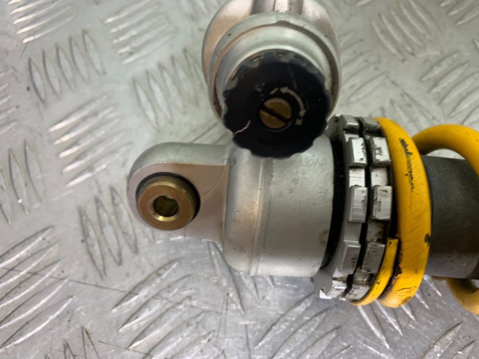 APRILIA RSV1000 RSV 1000 MILLE REAR SHOCK  1998- 2003 (CMB1184)