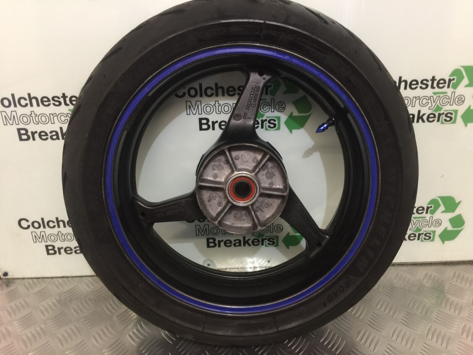 HONDA CBR600 RR REAR WHEEL  YEAR 2005-2006 (STOCK 933)