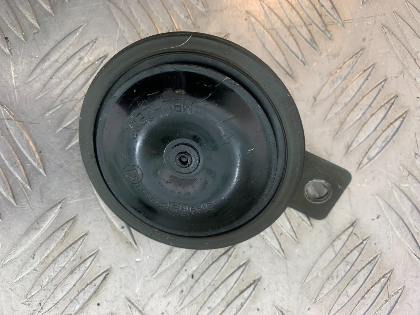 HONDA VTX1300 S-6  HORN  YEAR 2004-09 (CMB1159)