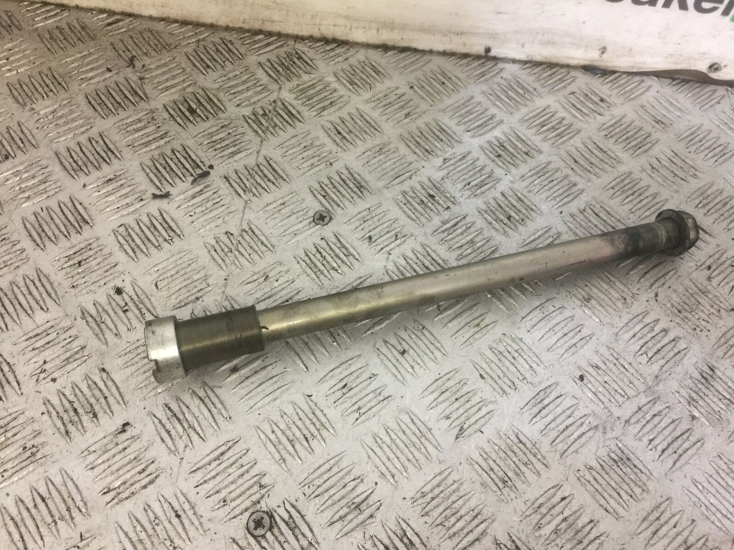 KAWASAKI Z750 Z 750 SWINGARM SPINDLE   YEAR 2009-2012 (STOCK 670)