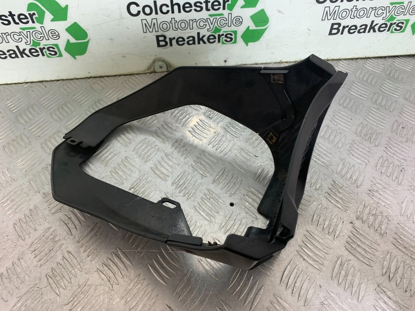 APRILIA TUONO 1000 V4R BELLY PAN YEAR 2011-13  (CMB1316)