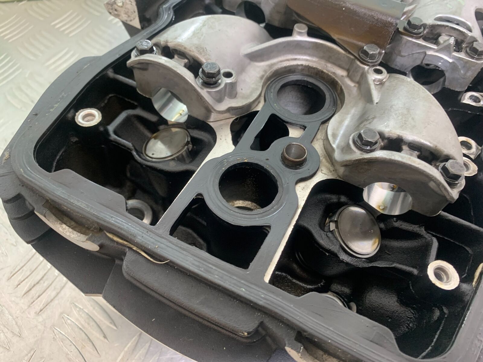 TRIUMPH THUNDERBIRD 1600 CYLINDER HEAD   YEAR 2011 (CMB1107)
