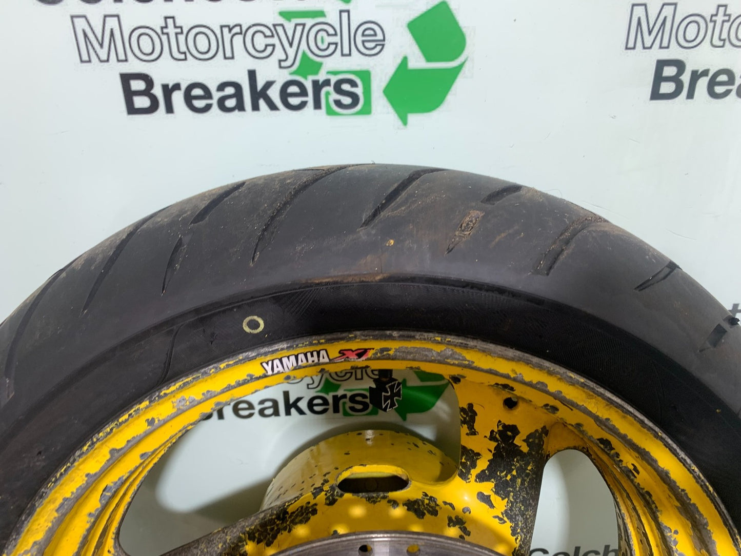 YAMAHA XJR1300 XJR 1300 REAR WHEEL  YEAR  1999-2003 (CMB1119)