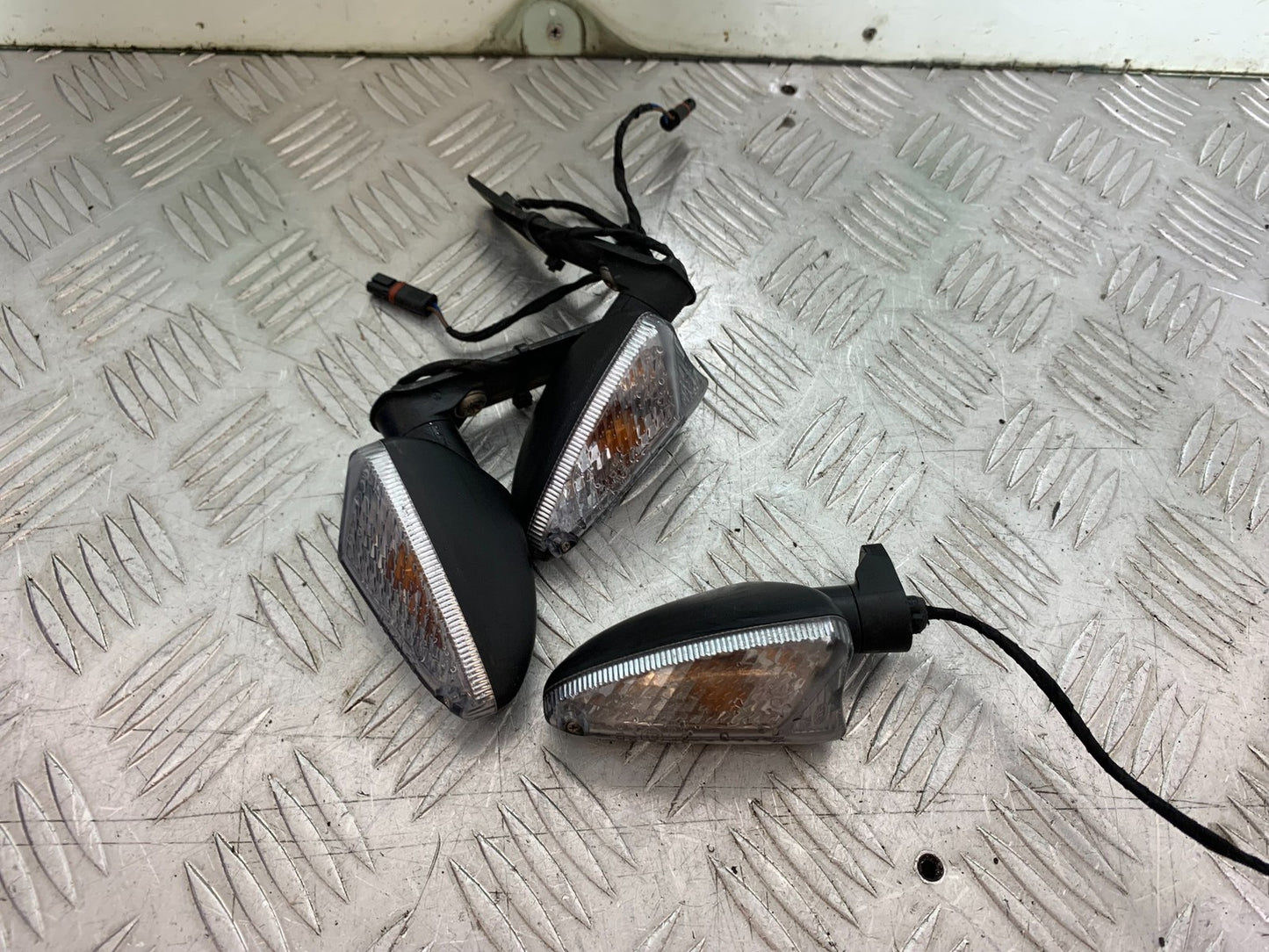 BMW F800 GT 3 X INDICATORS YEAR 2013-2017 (CMB1248)