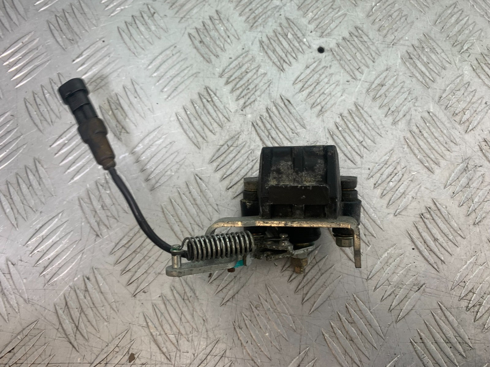 PIAGGIO MP3 250 ie ANTI ROLL CALIPER  YEAR 2007 (CMB1307)