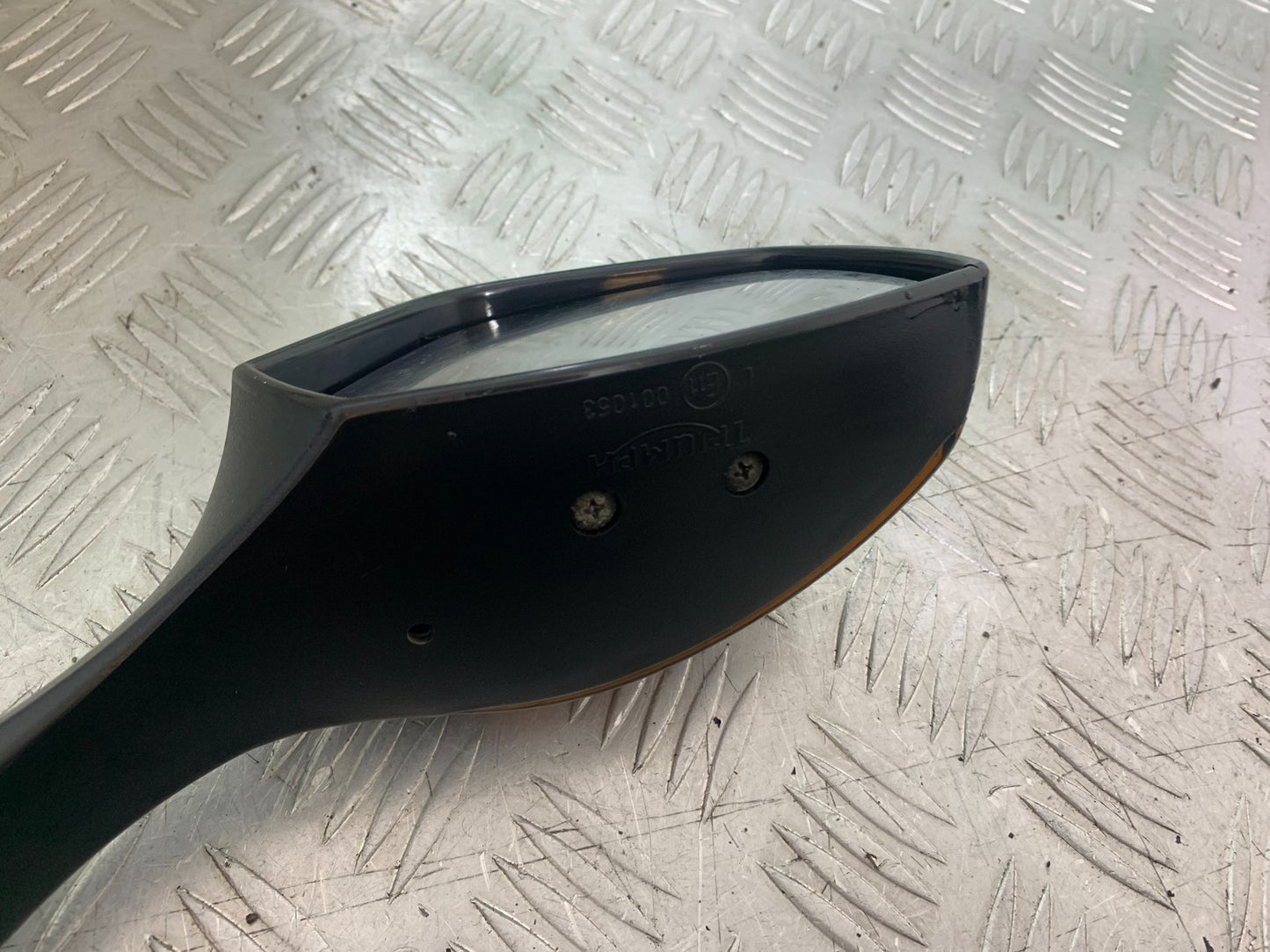 TRIUMPH 1050 SPRINT GT RIGHT MIRROR YEAR 2010-2016 (CMB1250)