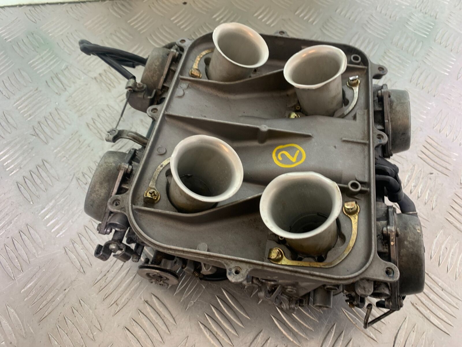 HONDA VFR750 VFR 750 FL-M-N-P CARBS YEAR 1990-93 (CMB1093)