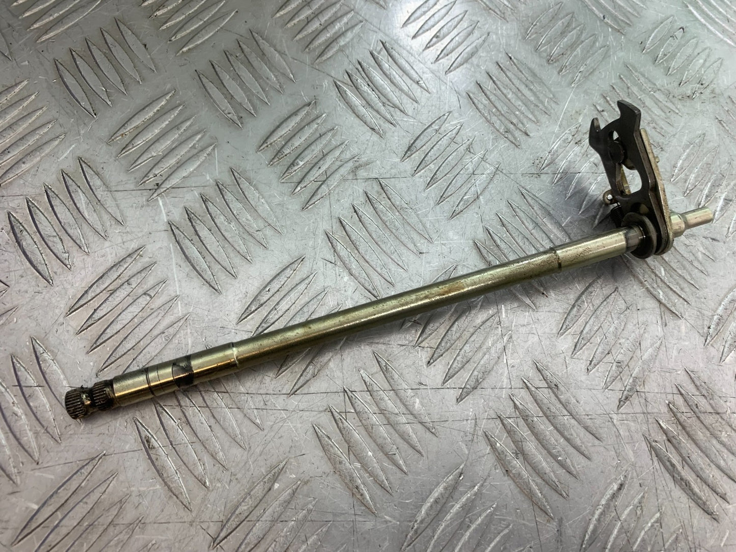 APRILIA TUONO 1000 V4 GEAR SHAFT YEAR 2013-2014  (CMB1239)