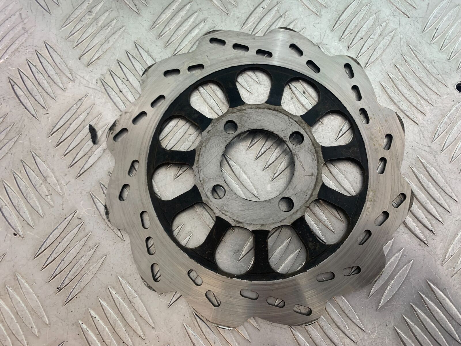 HERALD CLASSIC 125 FRONT BRAKE DISC YEAR 2014 (CMB1058)