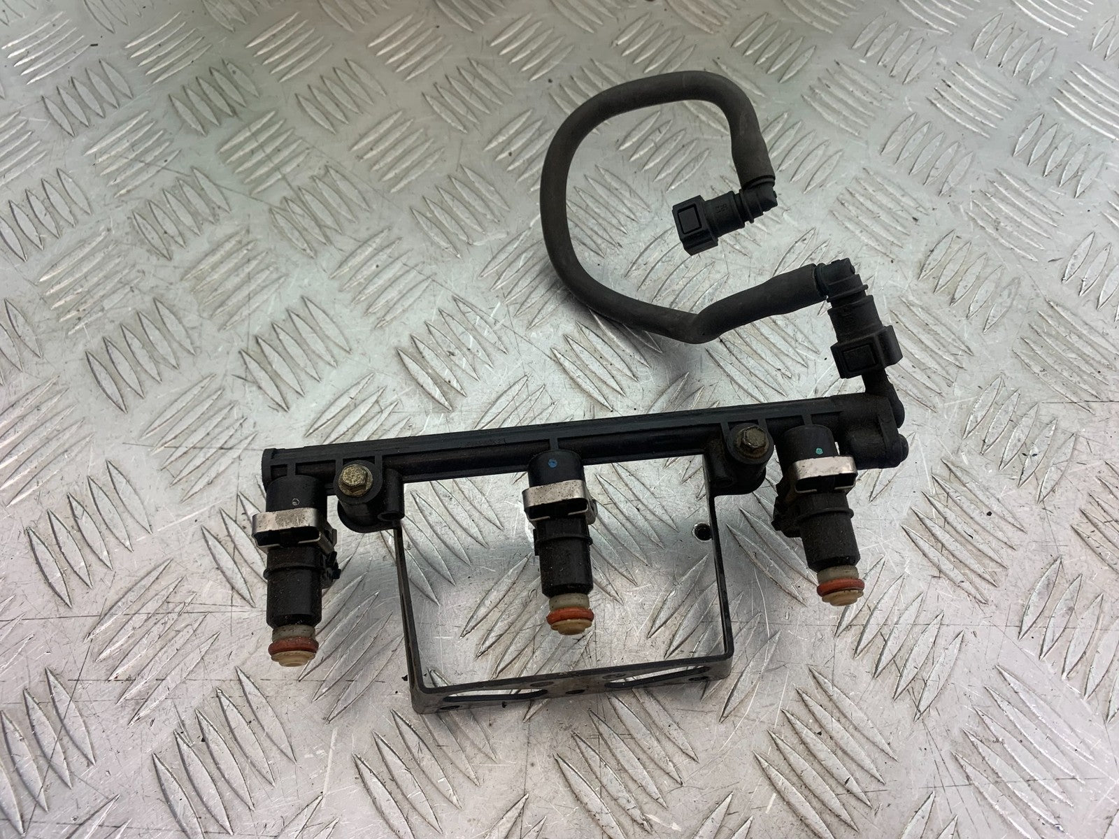 TRIUMPH 1050 SPRINT ST INJECTORS  YEAR 2004-2007 (CMB1197)