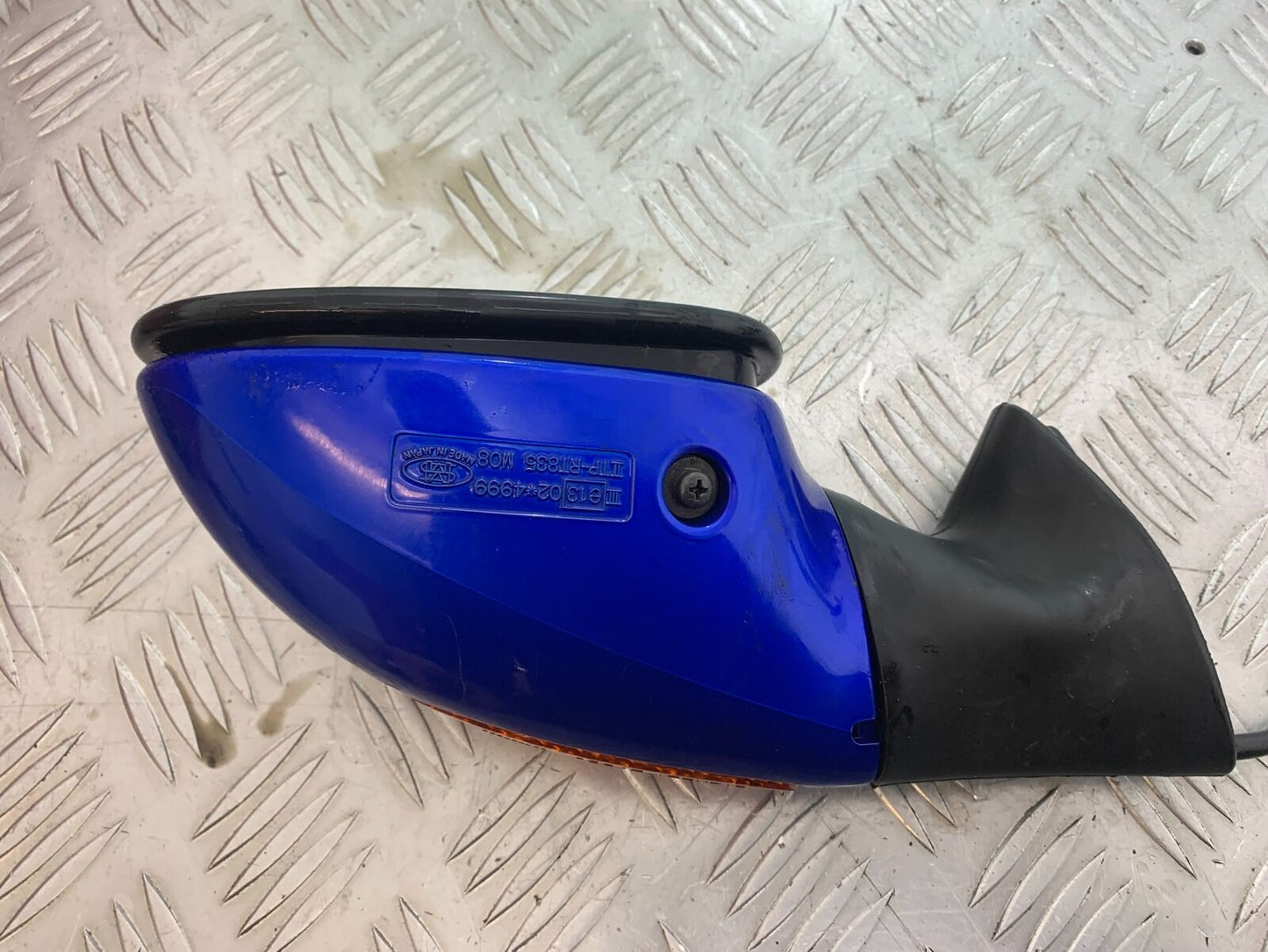 HONDA CBR1100 BLACKBIRD LEFT MIRROR     YEAR 1999-2005 (CMB1103)