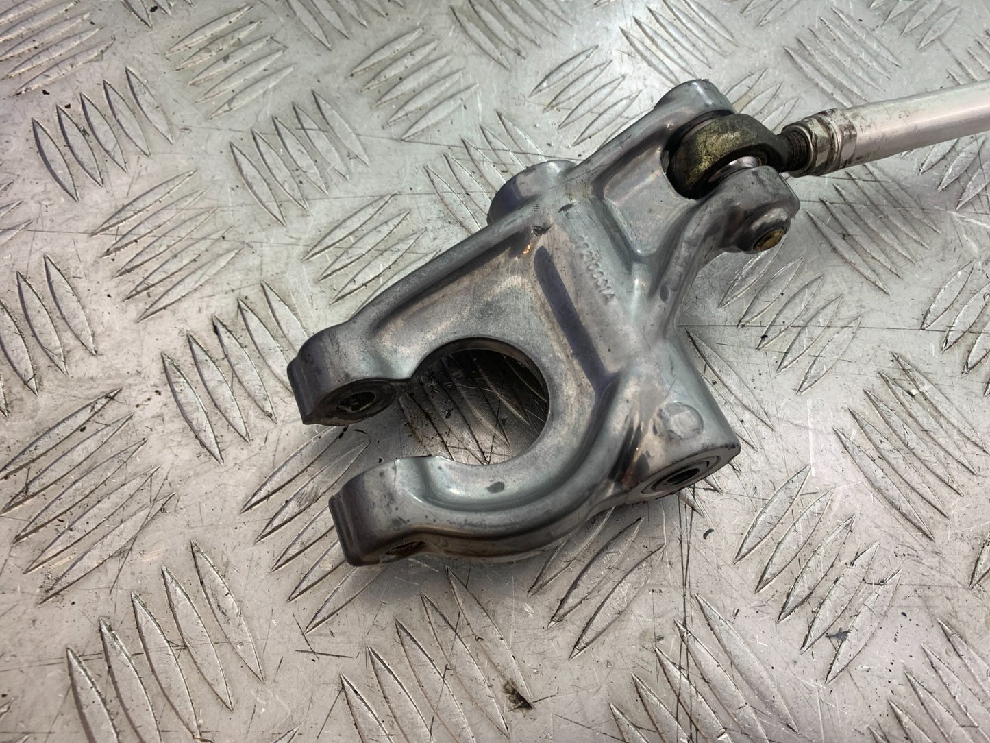 DUCATI 996 SPS 748 916 998 REAR SHOCK LINKAGE   1999-2000 (CMB1209)