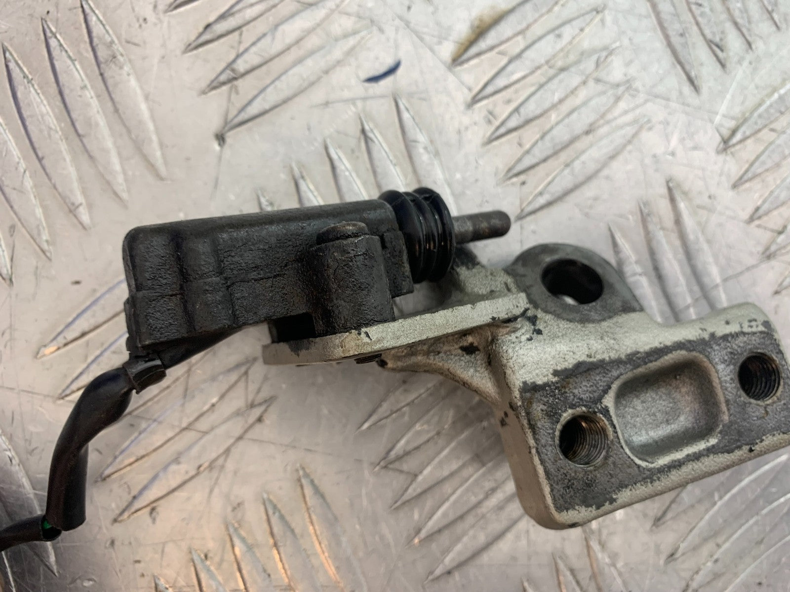 KAWASAKI ZZR1100 D SIDE STAND SWITCH  YEAR 1993-2001 (CMB1289)