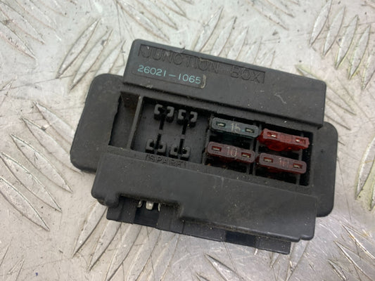 KAWASAKI GPX 750 GPX 750 FUSE BOX  YEAR 1990