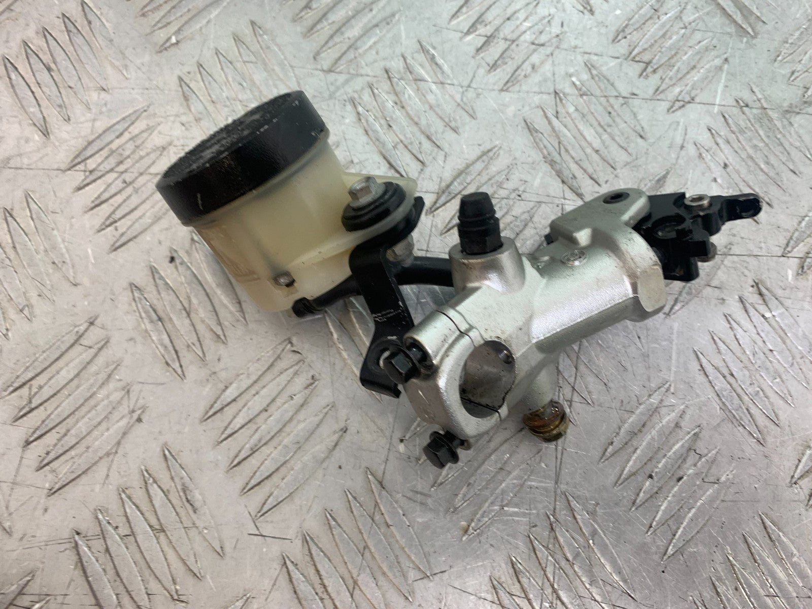 APRILIA RSV1000 R FACTORY MILLE BRAKE MASTER CYLINDER   2004-09 (CMB1203)