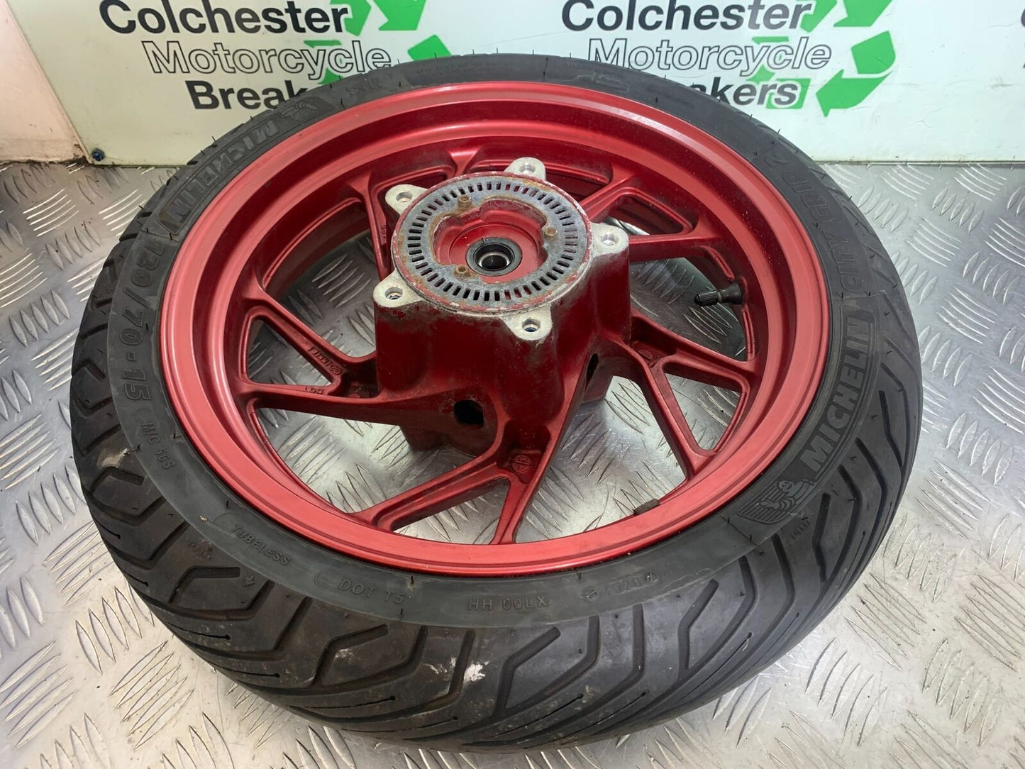 SUZUKI AN400 AN 400 BURGMAN FRONT WHEEL    YEAR 2017-2024 (CMB1118)