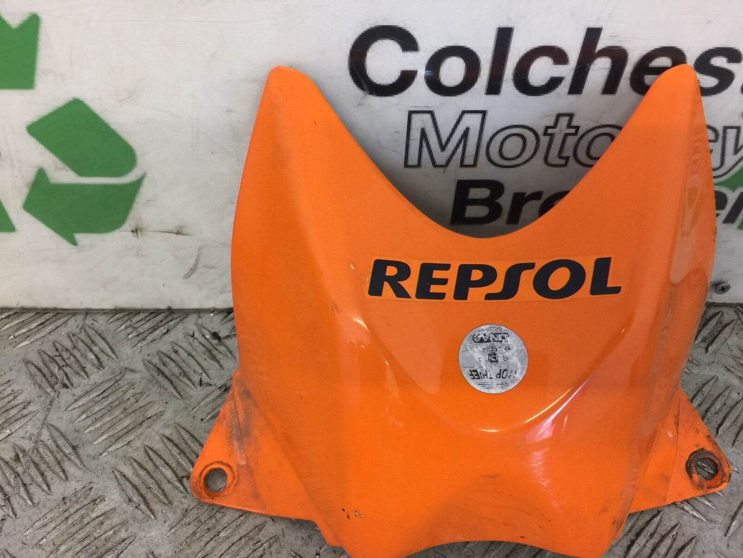 HONDA CBR125 CBR 125 PETROL TANK COVER   YEAR 2011-2017 (STOCK 334)