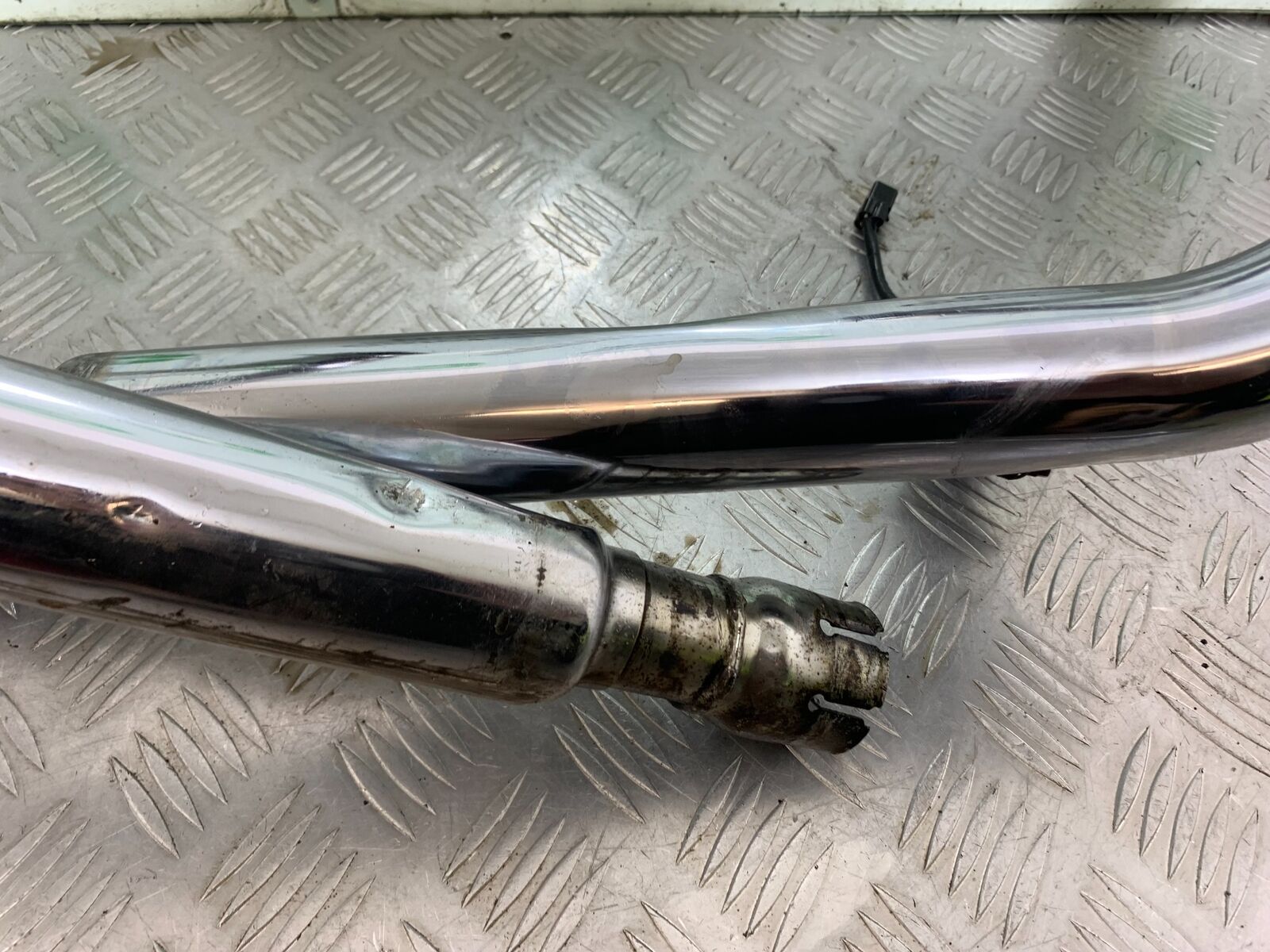 TRIUMPH THUNDERBIRD 1600 EXHAUST DOWNPIPES YEAR 2011 (CMB1107)
