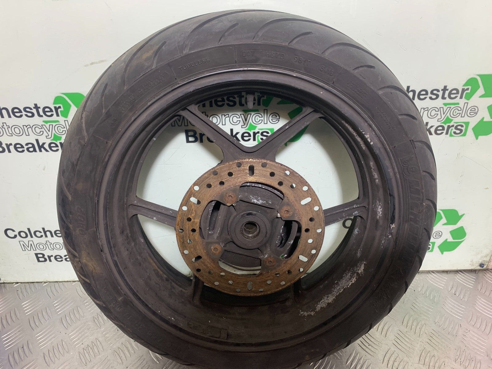 KAWASAKI Z750 Z 750 REAR WHEEL  YEAR 2004-2006  (CMB1234)