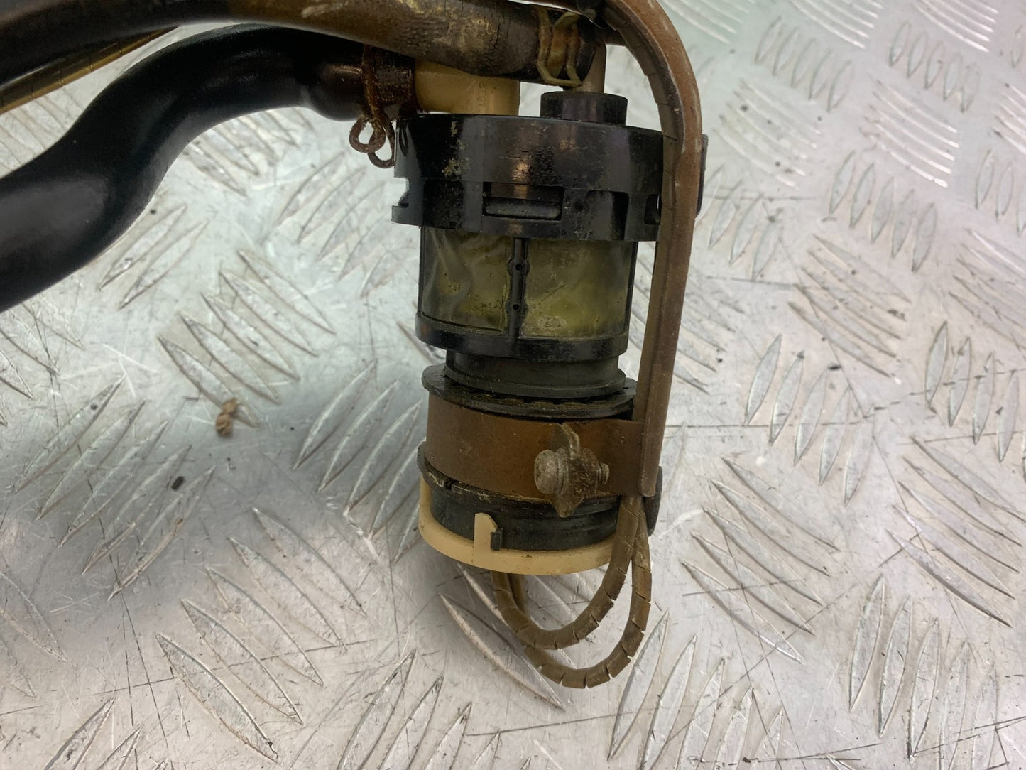 HONDA ST1100 PAN EUROPEAN PETROL PUMP  YEAR 1993-2001 (CMB1195)