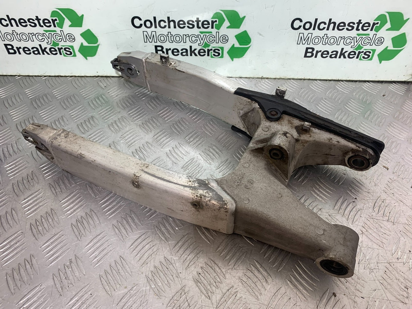 HONDA CBR600 CBR 600 FX FY SWINGARM  YEAR 1999-2000 (CMB1287)