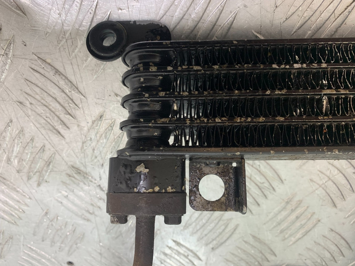 TRIUMPH 1050 SPRINT ST OIL COOLER AND LINES 2003-2011 (CMB1285)