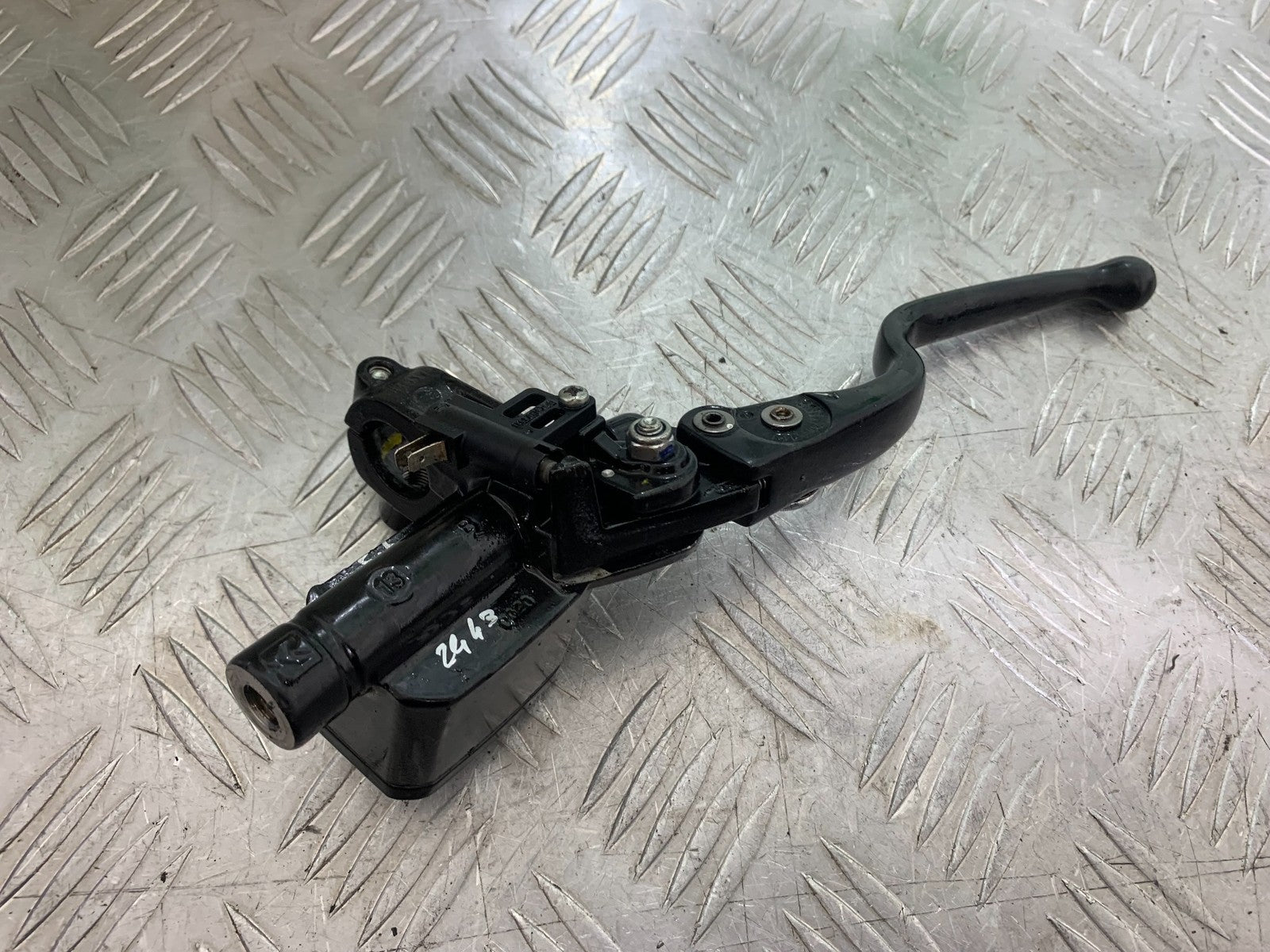 KTM 390 ADVENTURE FRONT MASTER CYLINDER  YEAR 2020-24 (CMB1240)