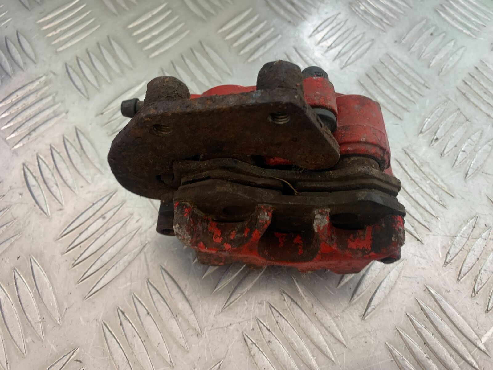 LEXMOTO MATADOR 125 JJ125T-17 FRONT CALIPER (SOLD AS PARTS)  (CMB1115)