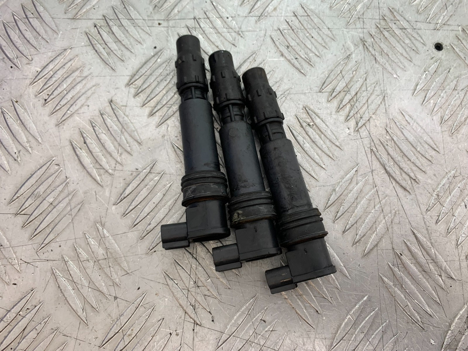 TRIUMPH 955i DAYTONA COILS  YEAR 2002-2006 (CMB1229)