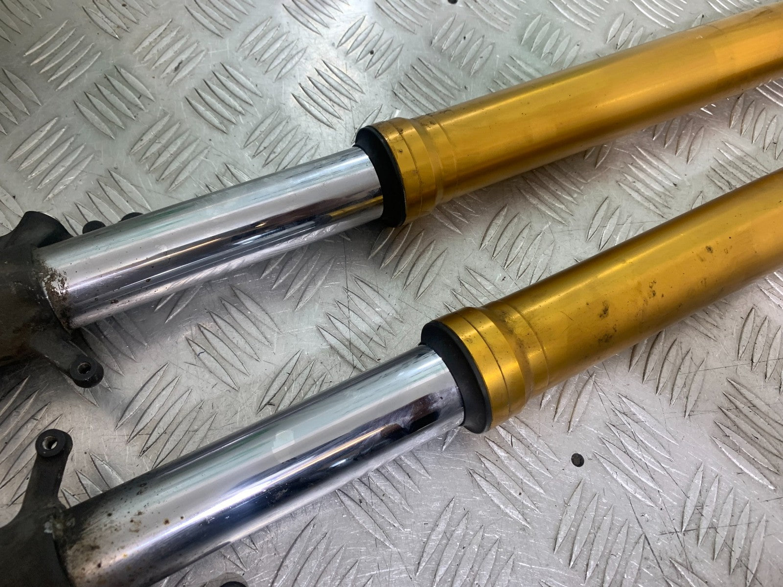 SUZUKI DL1000 V-STROM FORKS  YEAR 2014-2019 (CMB1325)