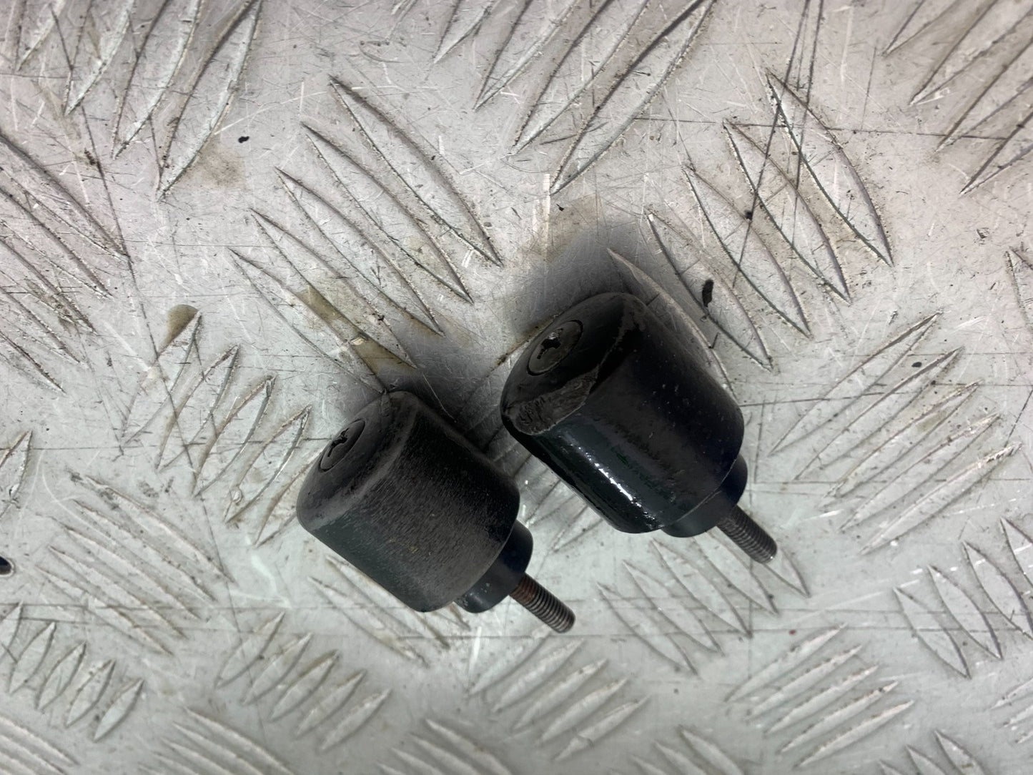 HONDA XL125 VARADERO BAR END WEIGHTS   YEAR 2001-2006  (CMB1210)