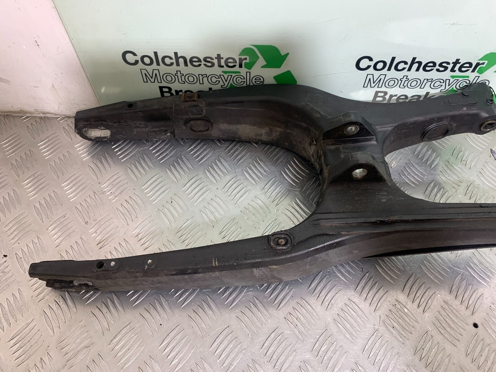 HONDA CRF1000 (DCT) AFRICA TWIN SWINGARM  YEAR 2017 (CMB1030)