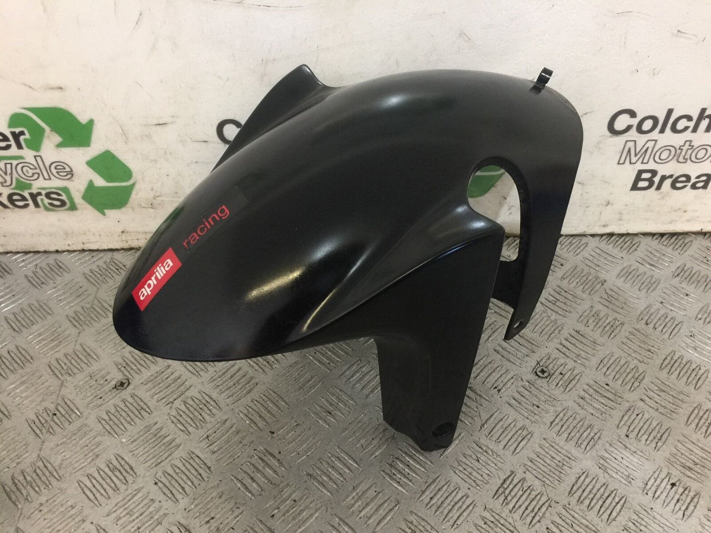 APRILIA TUONO 1000 V4R FRONT MUDGUARD YEAR 2011-13  (STOCK 746)