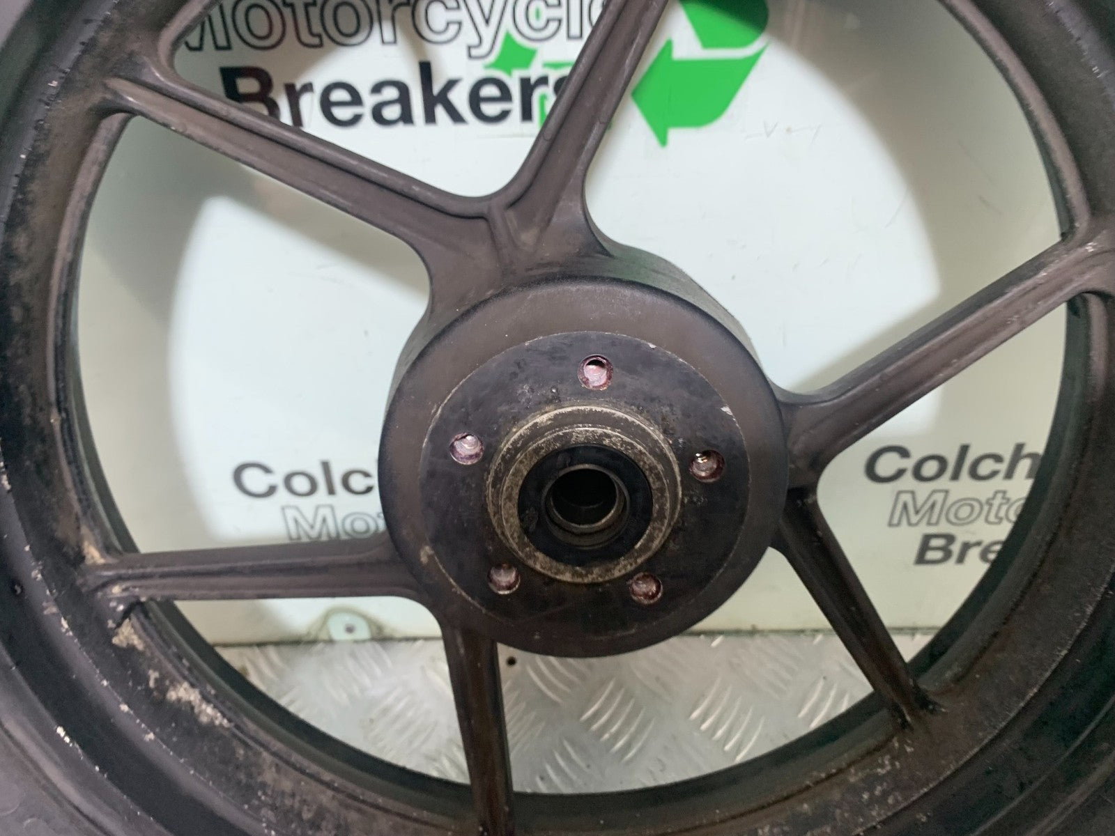 KAWASAKI Z750 Z 750 FRONT WHEEL  YEAR 2004-2006  (CMB1234)