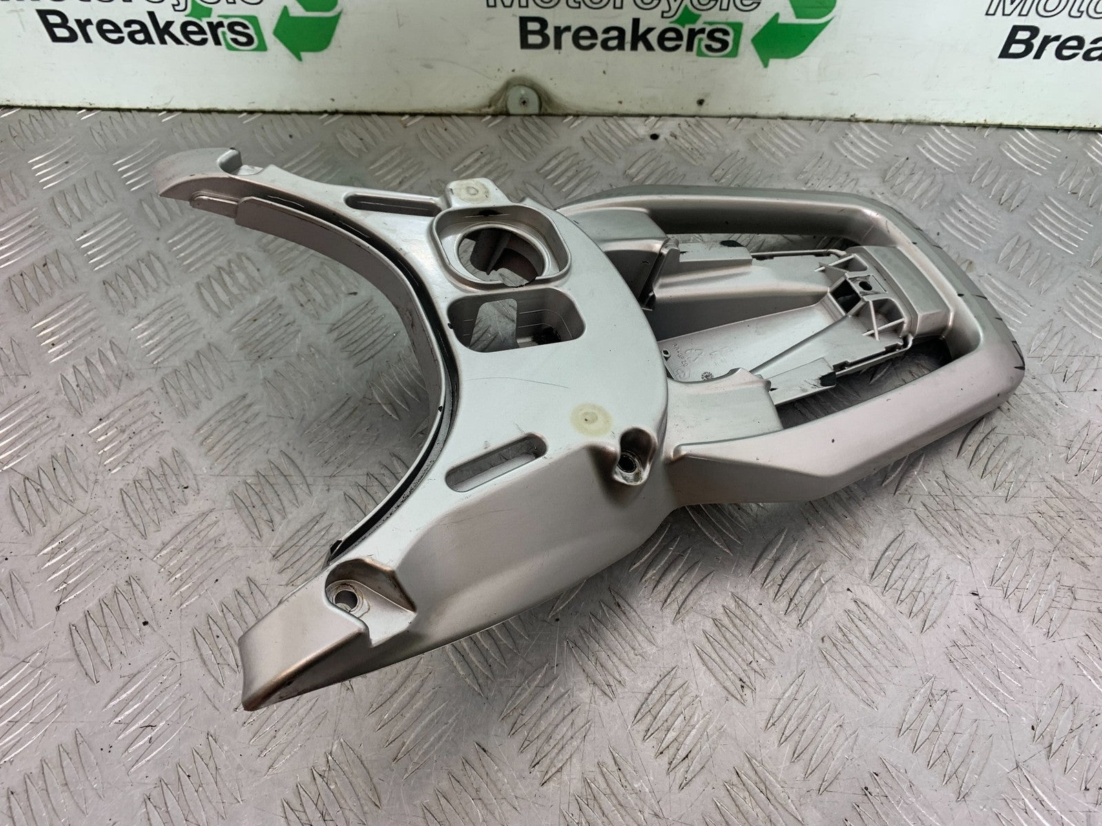 PIAGGIO VESPA GT125 L RACK  YEAR 2003 (CMB1300)