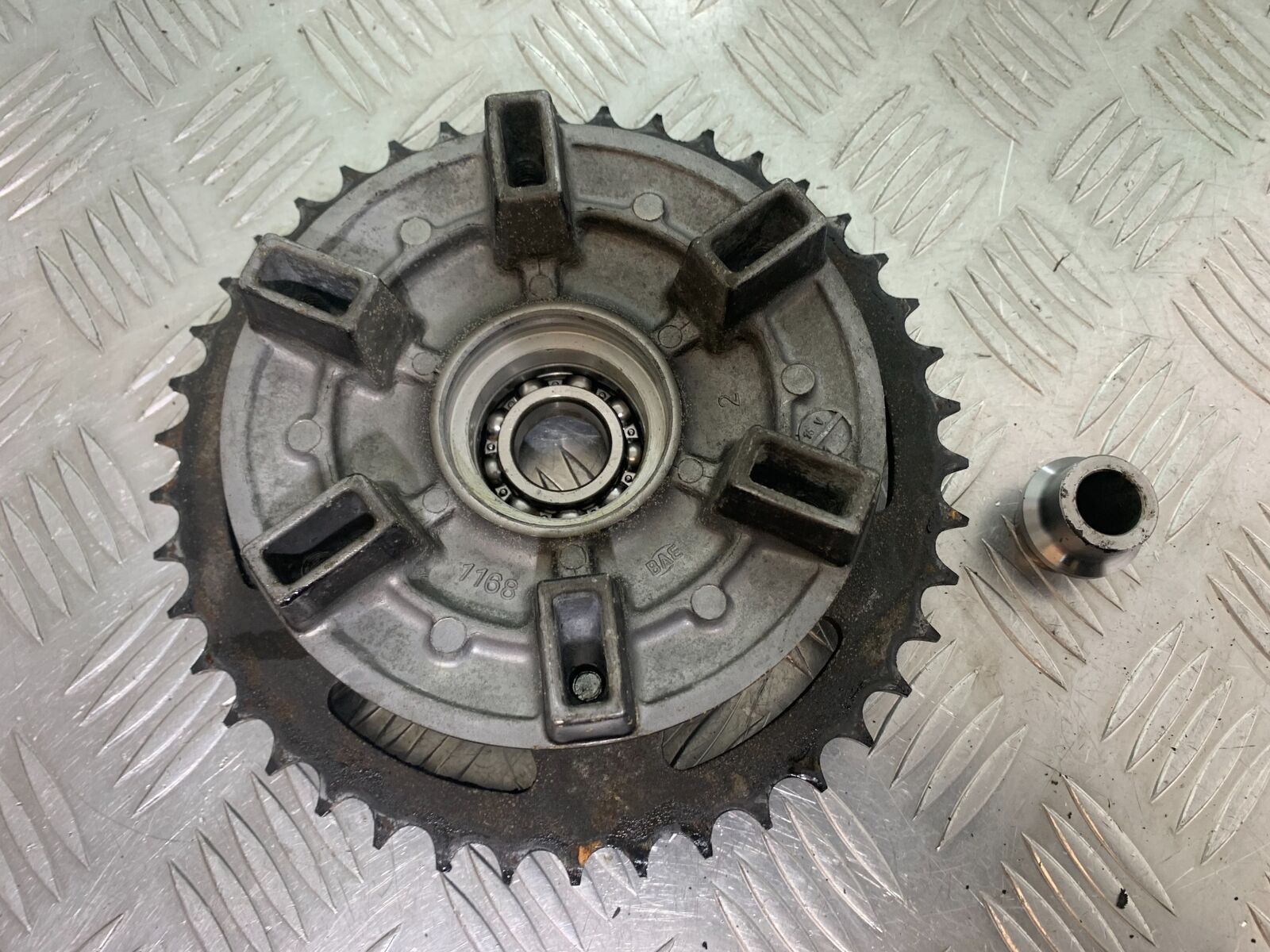 KAWASAKI Z300 ER300 REAR SPROCKET CARRIER  YEAR 2016-2018  (CMB1056)