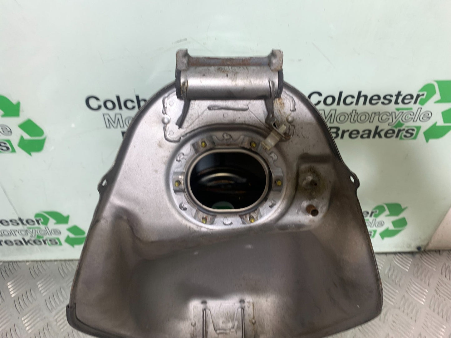 HONDA NT 700 V DEAUVILLE PETROL TANK YEAR 2006-2011 (CMB1211)