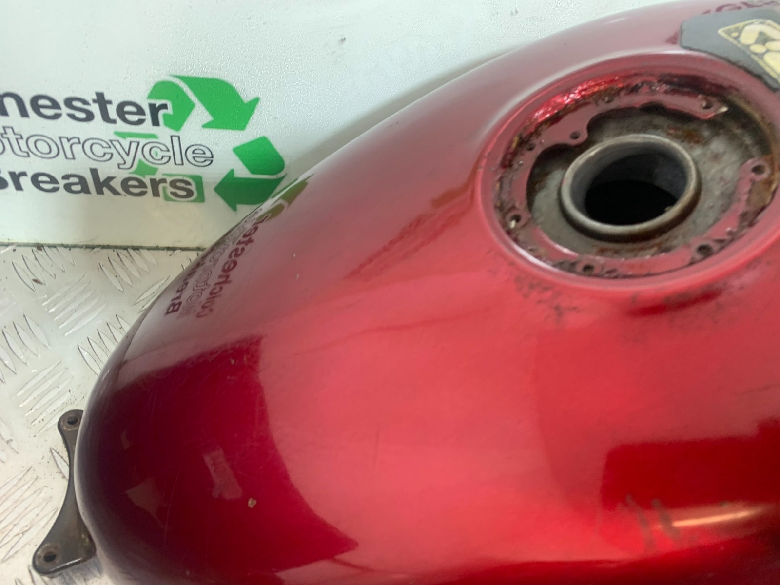 KAWASAKI ZZR1100 D PETROL TANK   YEAR 1993-2001 (CMB1164)