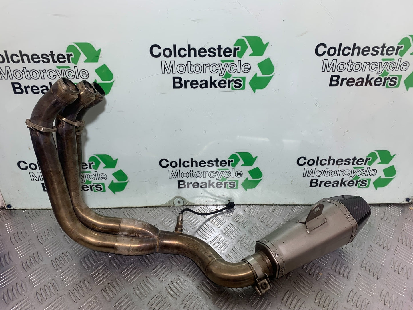 TRIUMPH TRIDENT 660 TEC FULL EXHAUST SYSTEM   YEAR 2021-2024 (CMB1148)