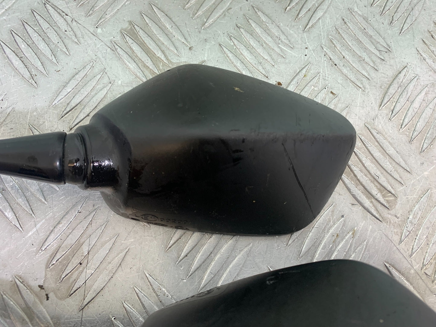HONDA CBR500R CBR 500 R LEFT AND RIGHT MIRRORS  YEAR 2012-16 (CMB1151)