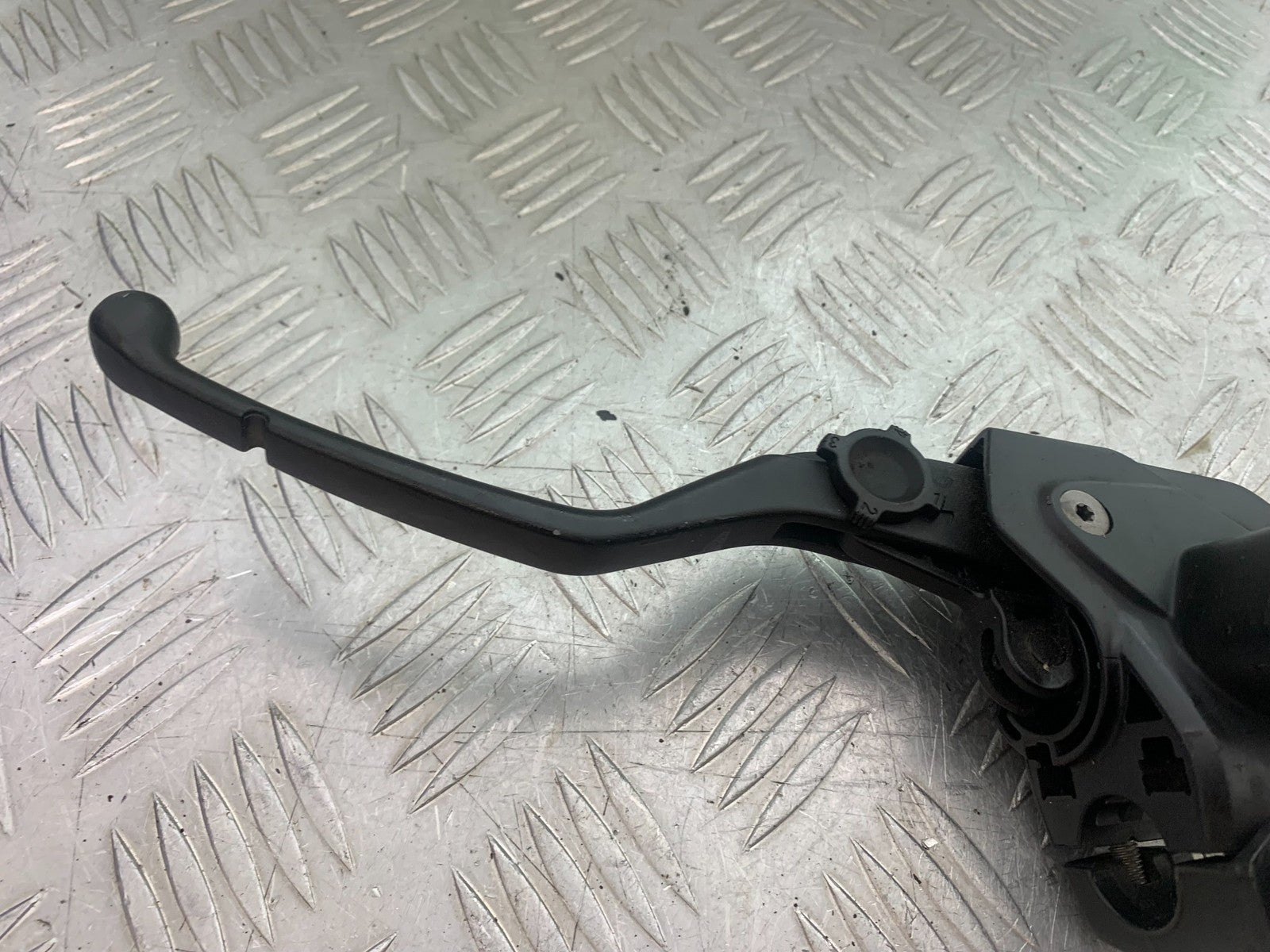 BMW R1200 R 1200 GS CLUTCH MASTER CYLINDER  YEAR 2013-2016 (CMB1257)
