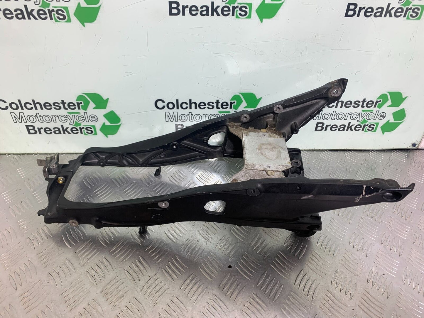 HONDA VFR1200 VFR 1200 FA REAR SUBFRAME  YEAR 2010-11 CMB1088)