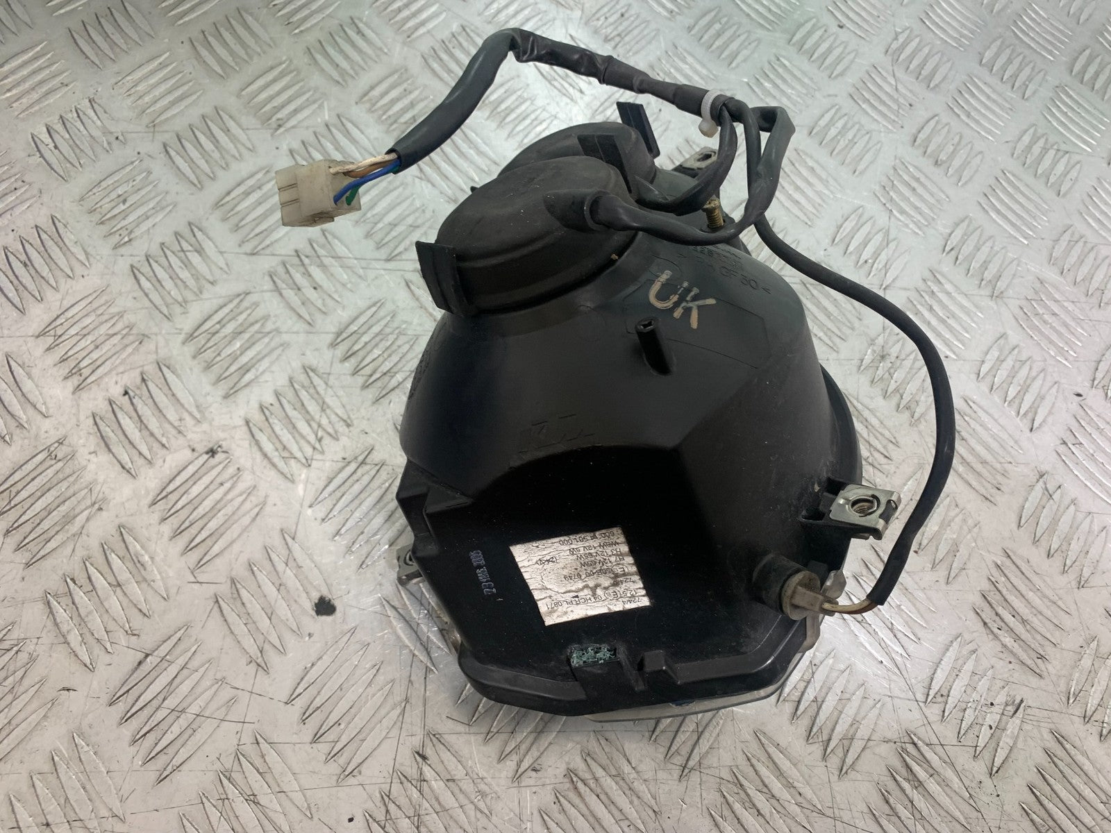KTM 990 SUPER DUKE HEADLIGHT  YEAR 2007-2011  (CMB1207)