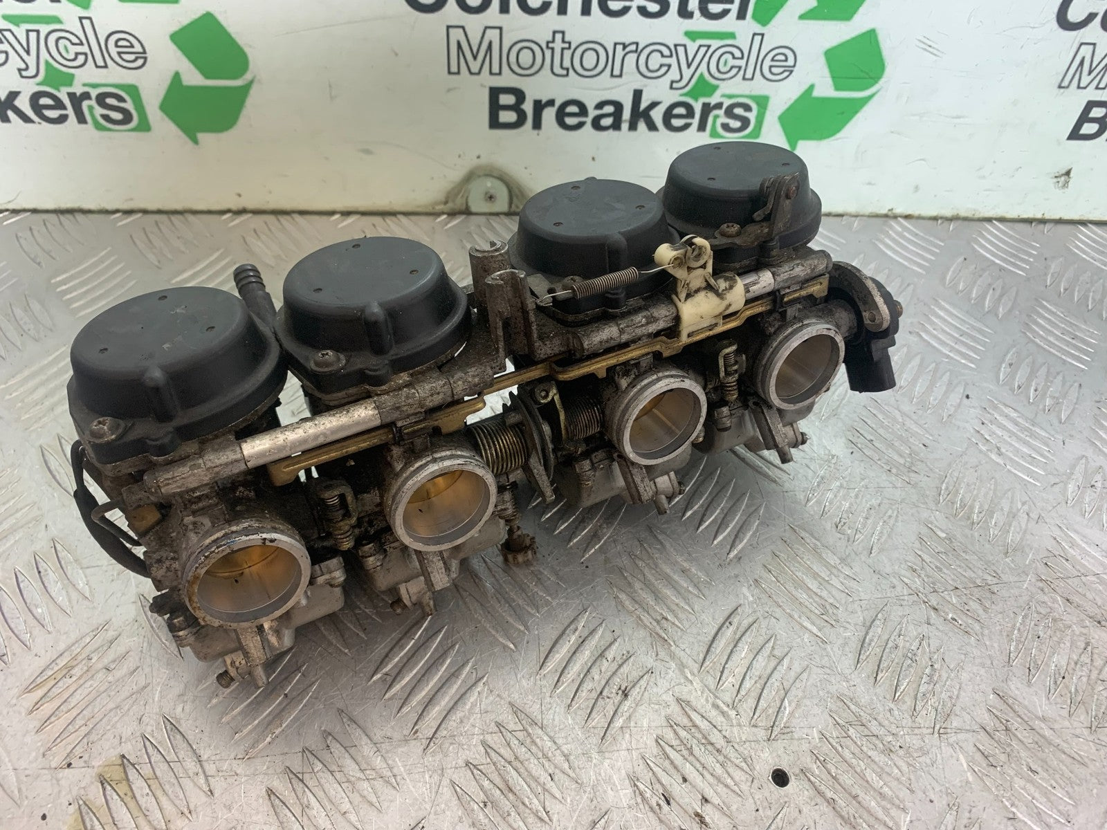 YAMAHA XJ900 XJ 900 DIVERSION CARBS  YEAR 1994-2002 (CMB1292)