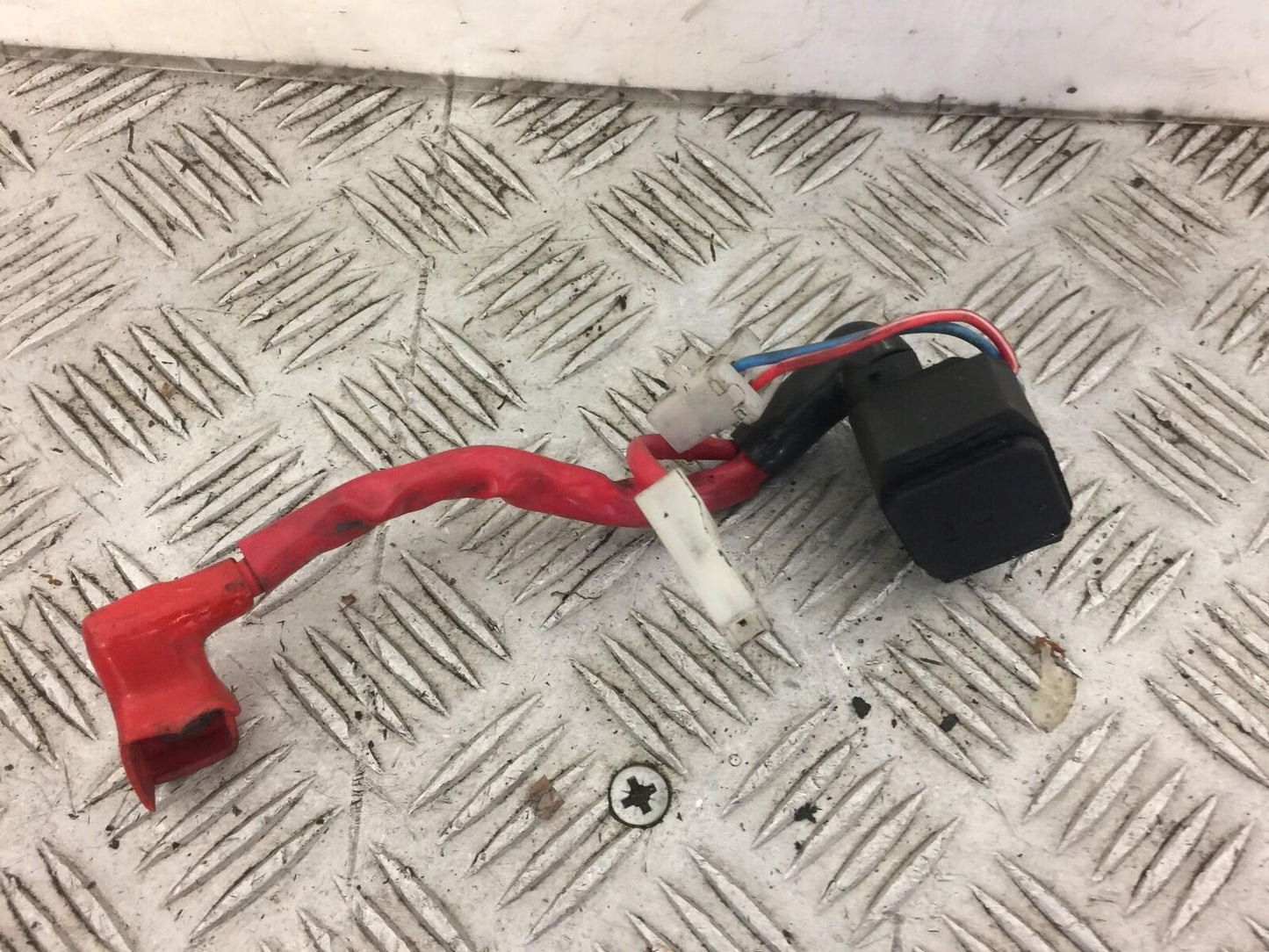 YAMAHA XJR1300 XJR 1300 SOLENOID  YEAR 1999 2002 (CARBED) STOCK 363