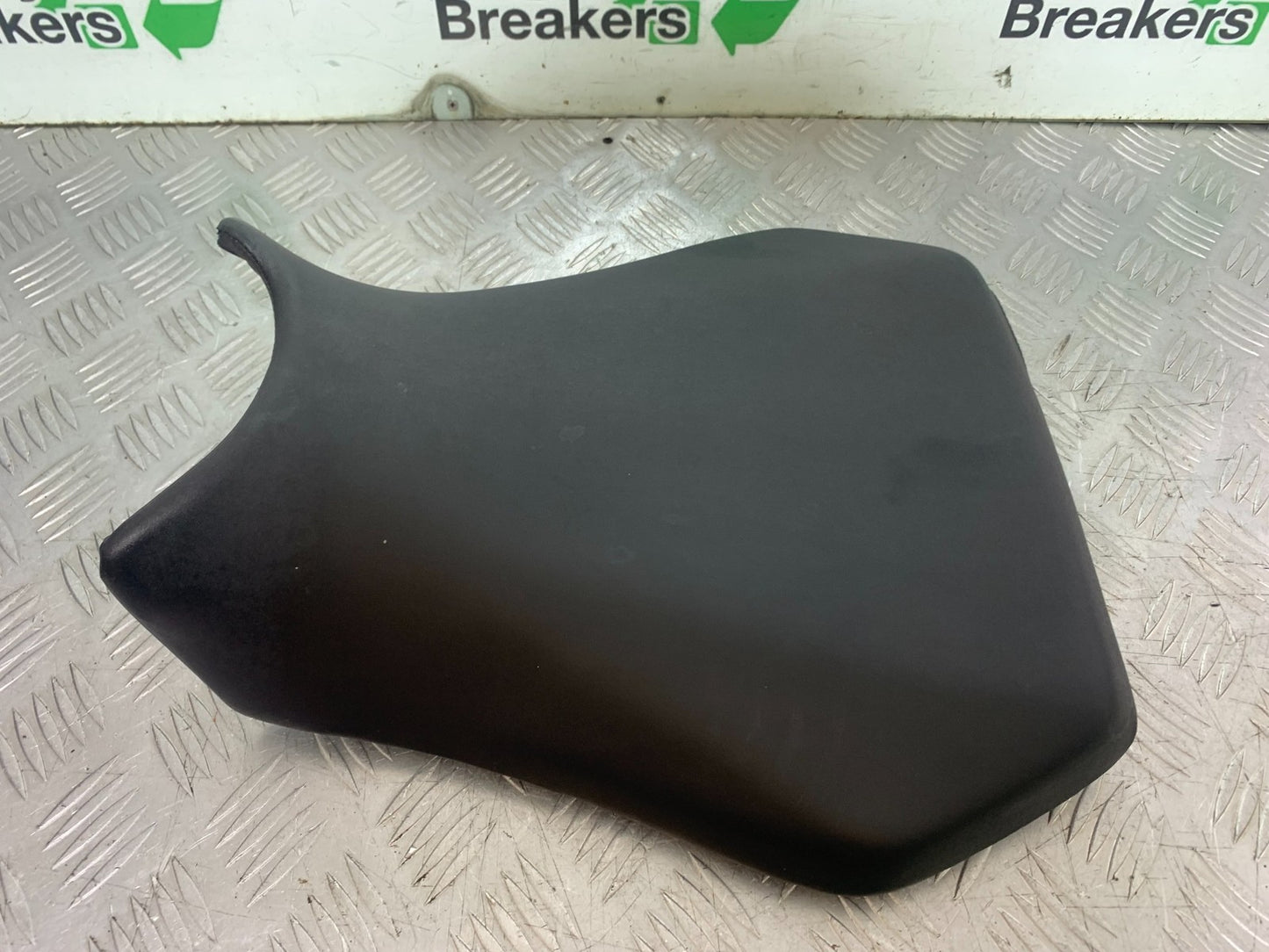 YAMAHA YZF R1 4XV FRONT SEAT  YEAR 1998-99 (CMB1291)