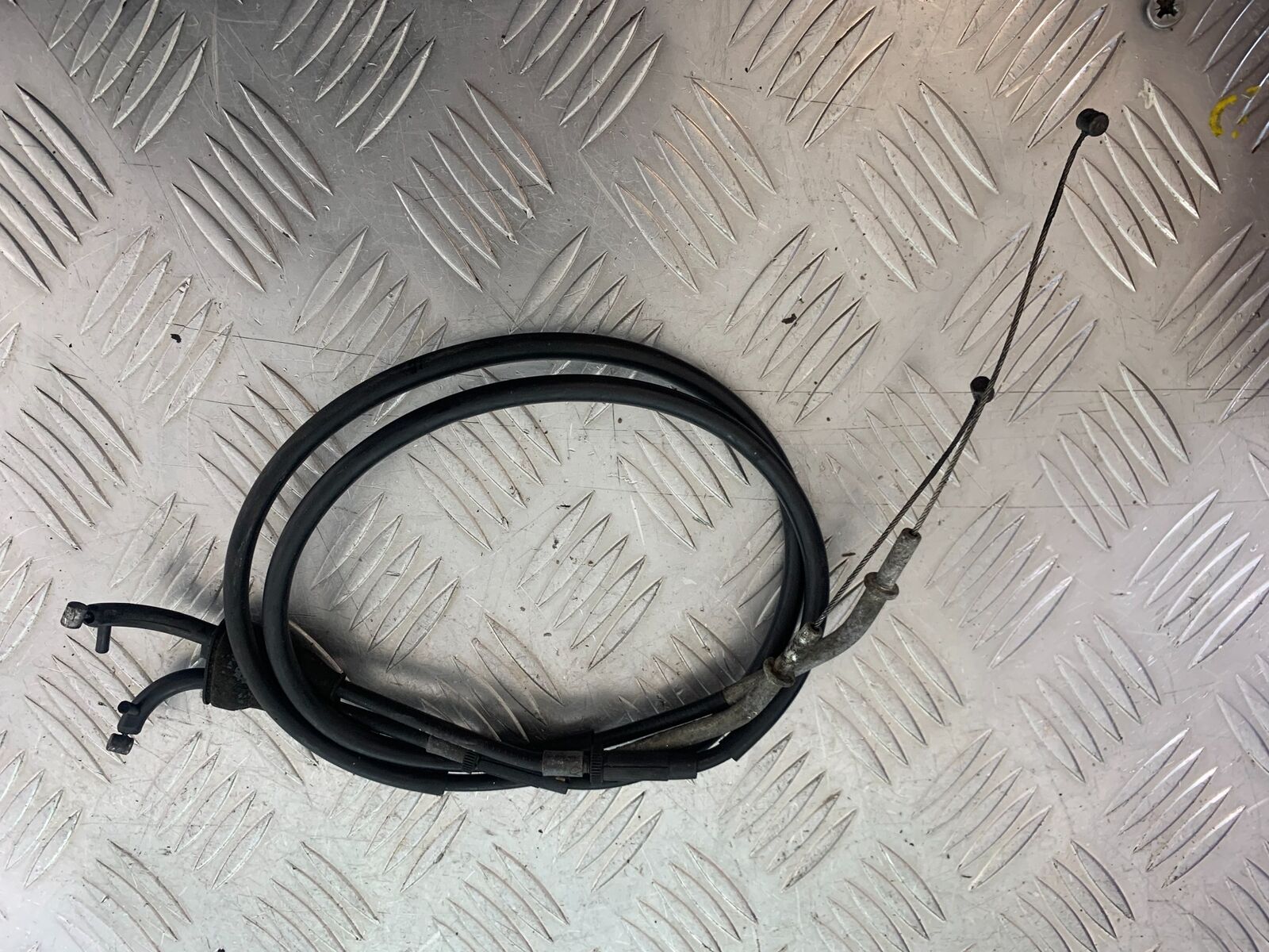KAWASAKI ZX6R ZX6 J THROTTLE CABLES  YEAR 2000 (CMB1129)
