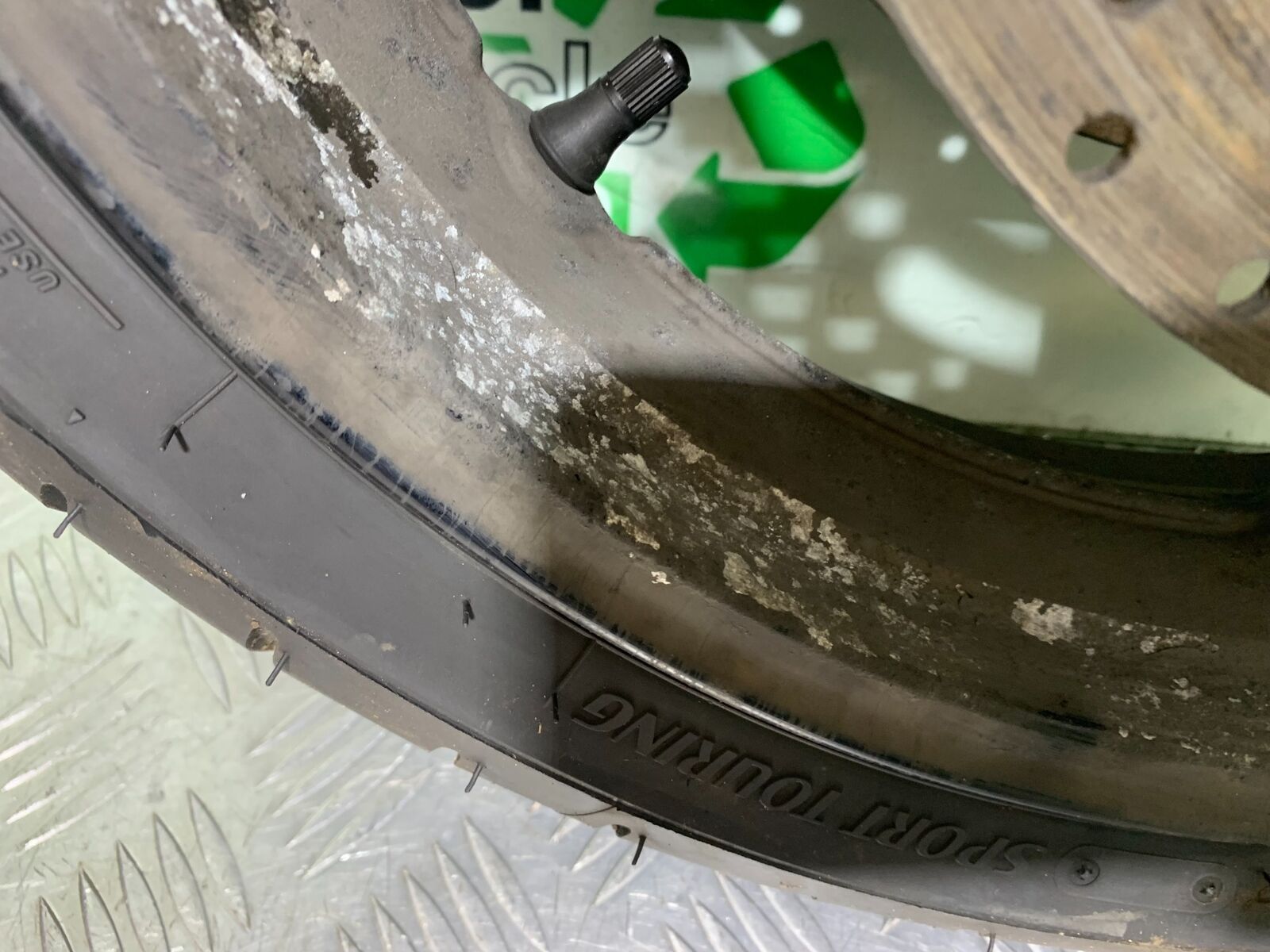SUZUKI SV650 X SV 650 X FRONT WHEEL  YEAR 2018-2022  (CMB1081)