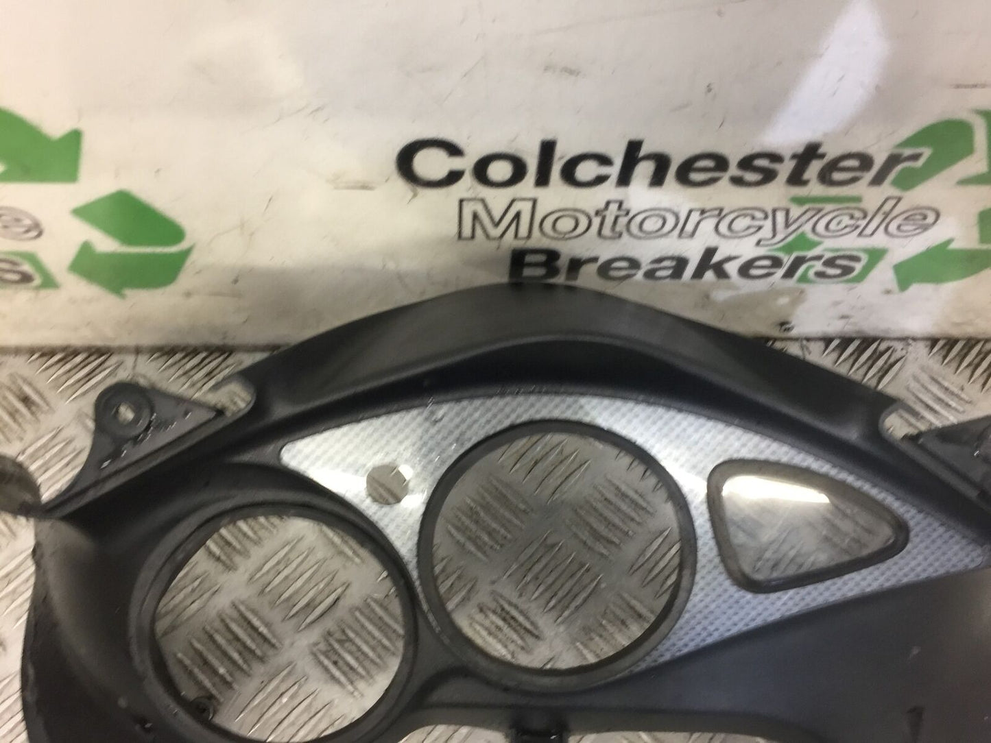 SUZUKI SV650 SV 650 CLOCK SURROUND  YEAR 1999 STOCK 417