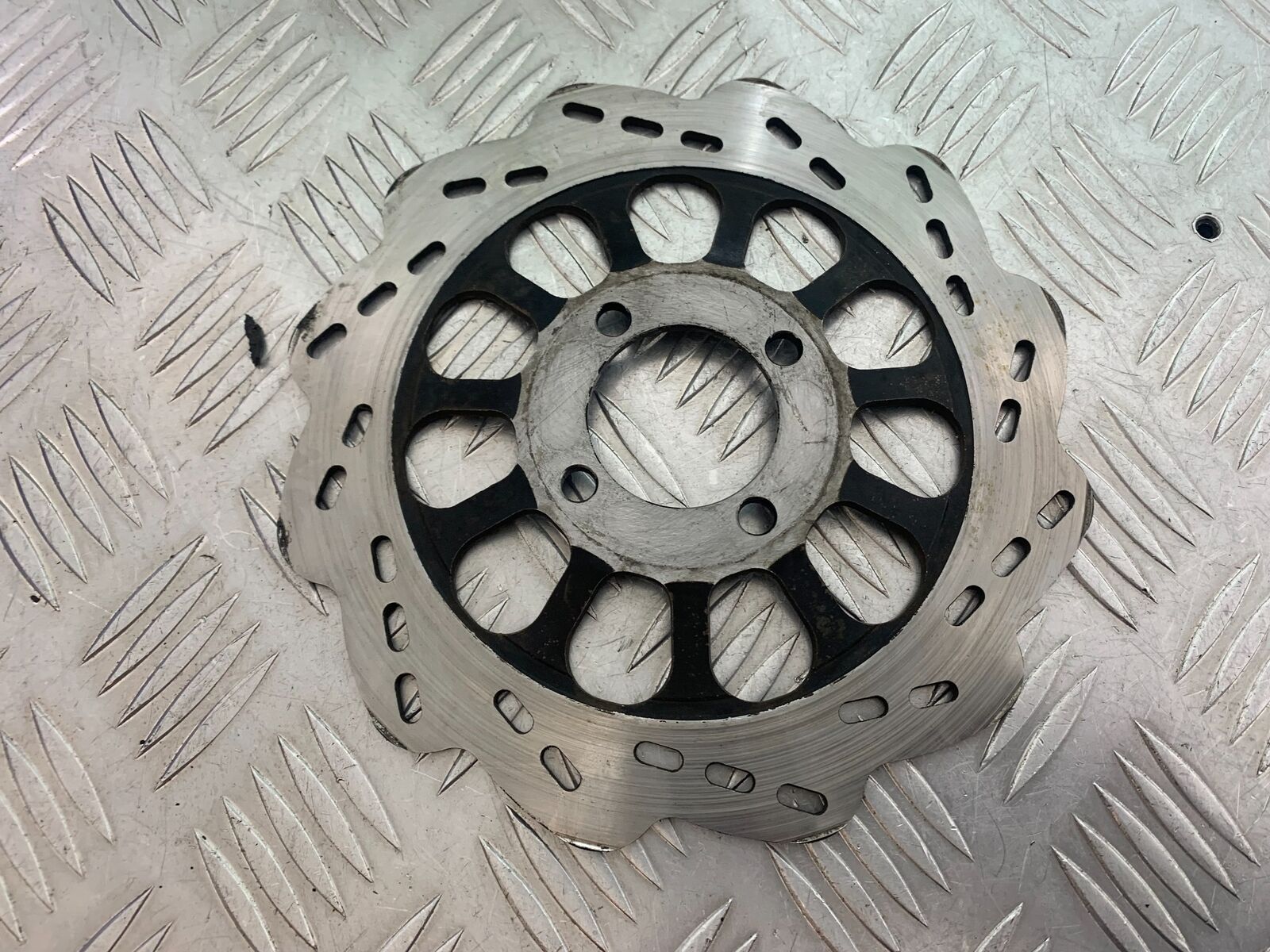 HERALD CLASSIC 125 FRONT BRAKE DISC YEAR 2014 (CMB1058)